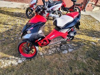 Aprilia SR 50R