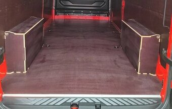 Podlaha do nákladového priestoru v celku L 3 RENAULT MASTER