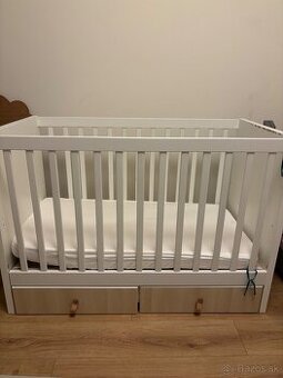 IKEA detská postielka so suflíkmi