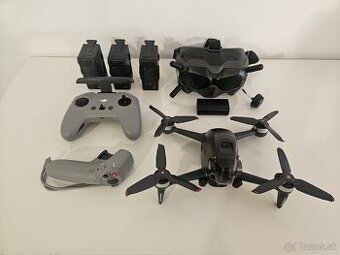 DJI FPV + 3 batérie, kompletné príslušenstvo