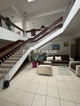 PRENÁJOM - Priestory 13m2 a 16 m2, centrum mesta BB