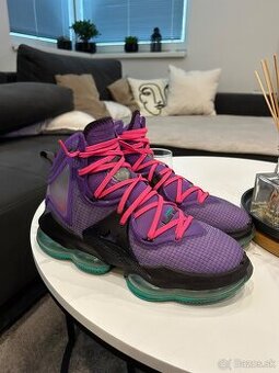 Nike Lebron 19 DJ Bron