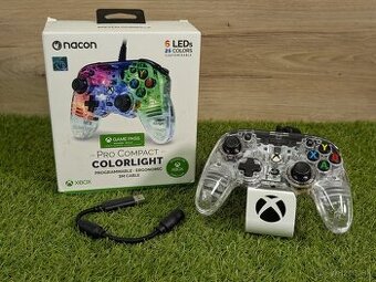 Nacon Pro Compact Colorlight ovládač pre Xbox a PC