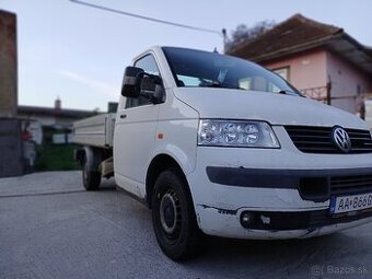 zdravím predám vw T5 valnik 2.5tdi 5v 96kw