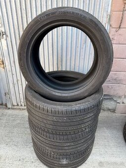 Letne pneumatiky BARUM 225/45 R17