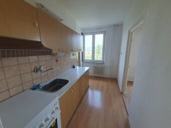 Zaujímavý 3izbový byt pri Priori 65m2 Výťah
