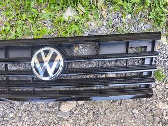VW Touareg III Touareg 3 RLine maska chladiča cierna 760