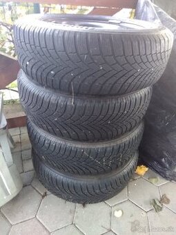Predám kolesá zo škody yeti zimné.