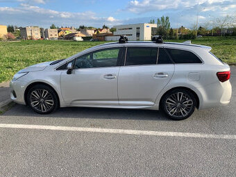 Toyota Avensis T27 Combi/Touring Sports 1.8, 108 kW, benzín