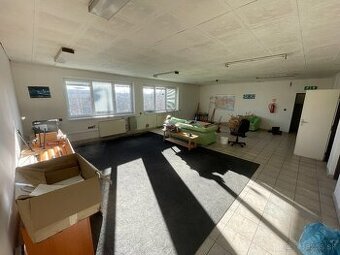 Na predaj nebytové priestory v Turčianských Tepliciach - 1