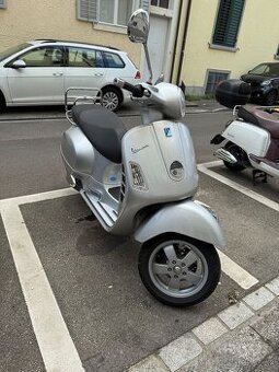 Predám Piaggio Vespa 125