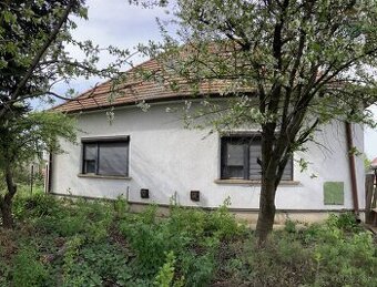 REZERVOVANÉ Predaj rodinný dom Mojmírovce