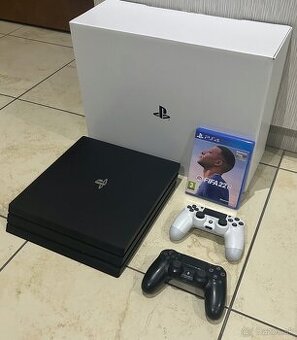 PlayStation 4 PRO (PS4 PRO) 1TB + 2x ovládače