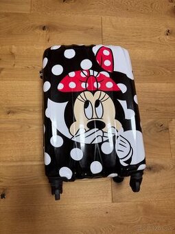 Kufor American tourister