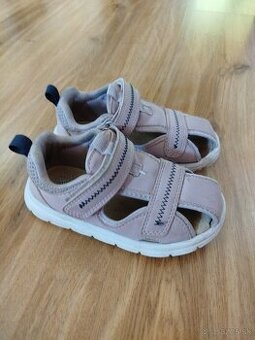 Dievčenské sandále