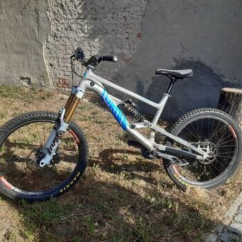 Canyon torque frx dropzone downhill bike