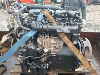 ponúkam motor Zetor 77 72