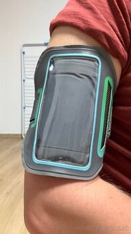 Športové púzdro na mobil a kľúče FILA