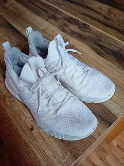 Tenisky UNDER ARMOUR