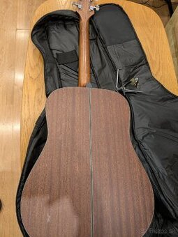 akustická gitara Takamine