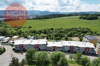 Veľkometražný 4 izbový byt s veľkou terasou a gáražou