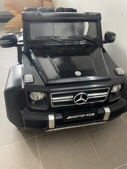 Mercedes-Benz G63 6X6, čierne