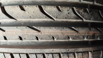 2X ZANOVNE LETNE PNEU.195/60R16 CONTINENTAL