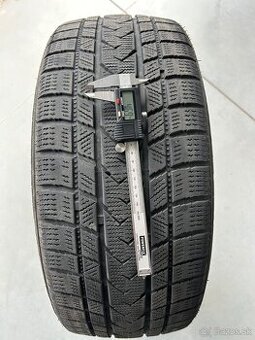 245/40 R19 zimna pneumatika Tourador