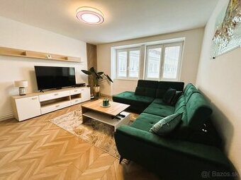 Prenájom luxusného 2 izbového bytu v centre mesta Trenčín
