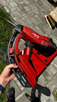 Plynová klincovačka Hilti GX120