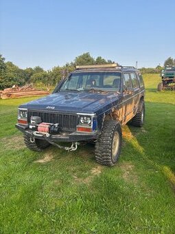 jeep chceekee 2,5td predfacelift