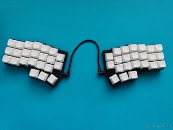 Corne v4.1 mechanická klávesnica