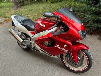 Yamaha YZF 1000 Thunderace