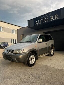 Nissan Terrano 3.0D 113kW 4x4 = kWh Bez korozie =