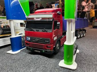 Tamiya Volvo FH12 Globetrotter 420 - nová stavebnica