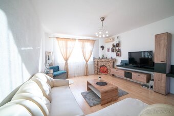 Predaj priestranného 3 izbového bytu 76 m²
