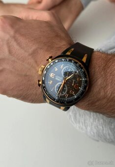 Hodinky Oris Williams TT3 Chronograph