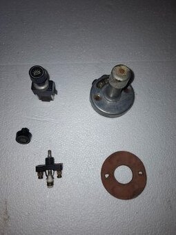 vypínače - nožný, ťahový