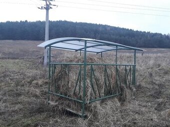 Krmelec pre zvierata