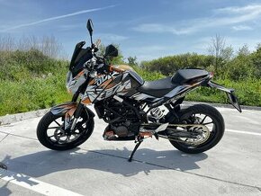 KTM Duke 125 2013