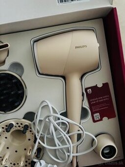 Sušič vlasov Philips SenseIQ