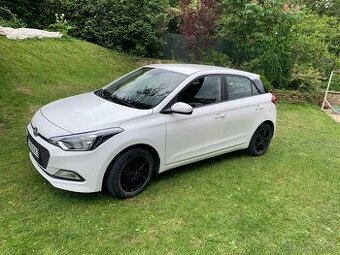 Predam Hyundai i20 2017