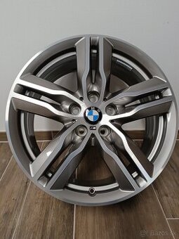 BMW R18