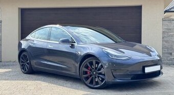 Tesla Model 3 Performance – 513 hp | Dual Motor | Šedá metal