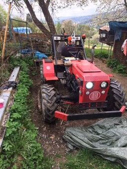 Predáme Malotraktor 4x4 Tatra 805 kačenka .)
