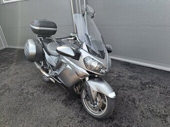 Kawasaki GTR 1400