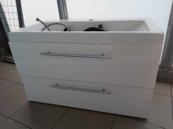 Umývadlo 80 cm