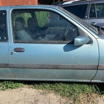 Rozpredám Ford Fiesta 2001