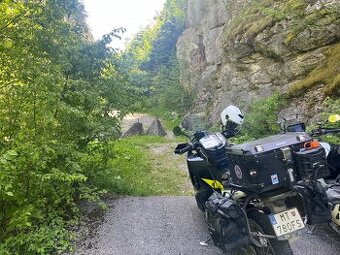 Husqvarna Norden 901 2024 /KTM Adventure 890 R/