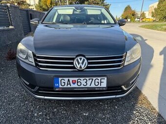 Volkswagen Passat B7 2.0 TDI 130 kW DSG – HIGHLINE